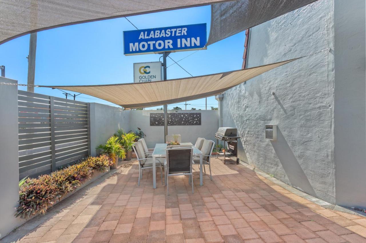 Alabaster Motor Inn Taree Extérieur photo
