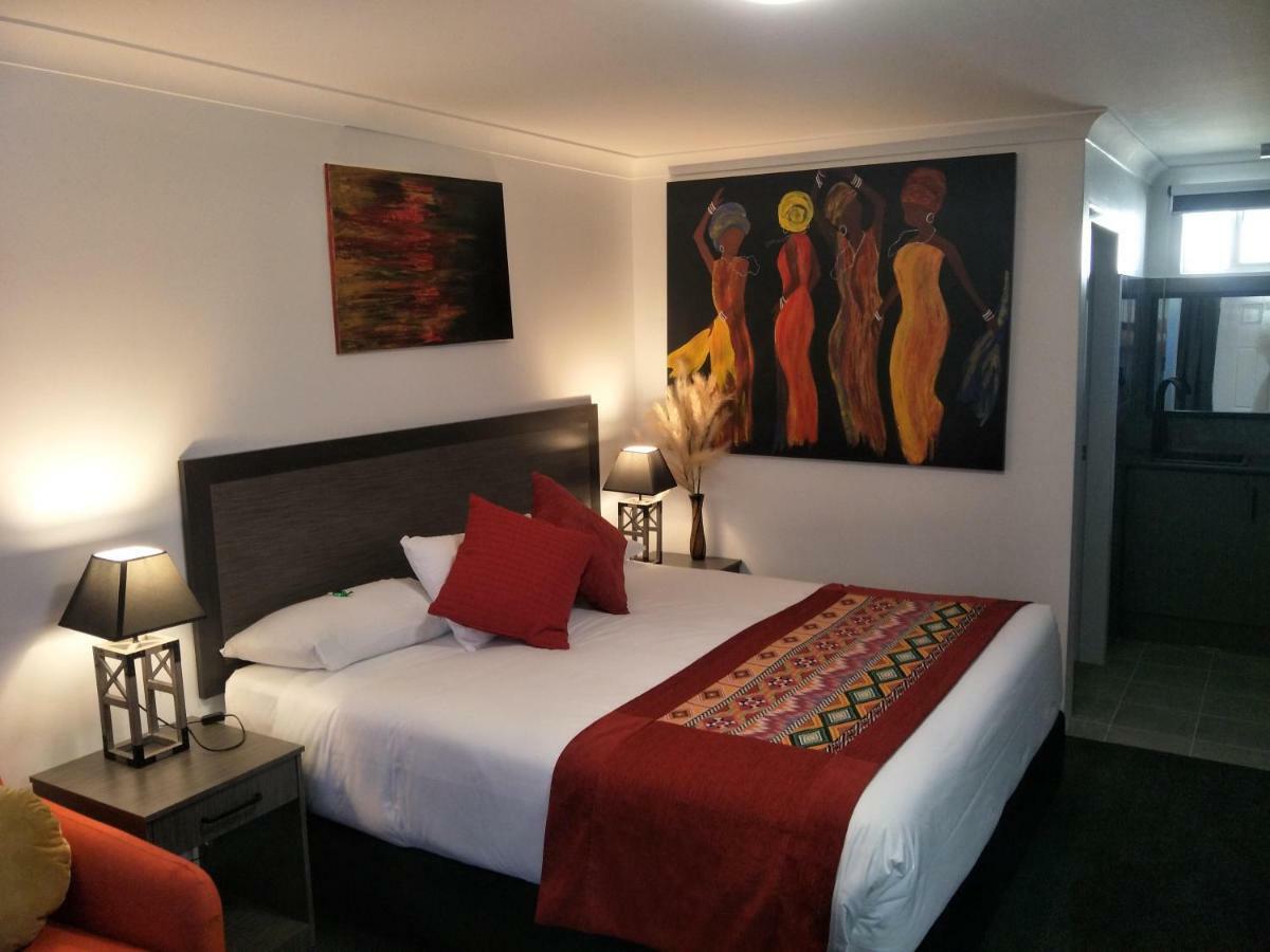 Alabaster Motor Inn Taree Extérieur photo